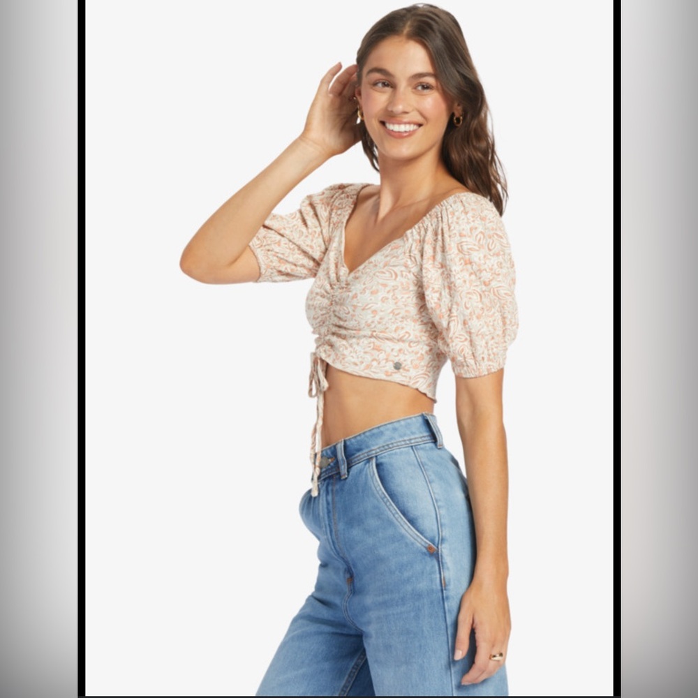Women’s Roxy Flirty Walk Printed Ruched Crop Top Size Large NWT